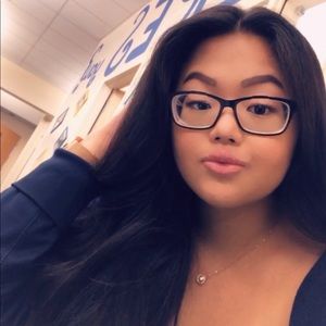 Meet your Posher, Kellie